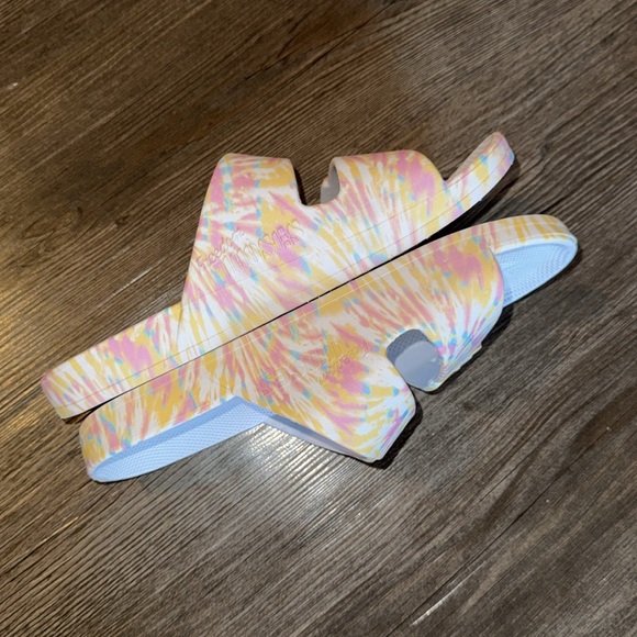 Freedom Moses slides, Size 37/38 (7), Like New, Multi Color - Picture 2 of 3